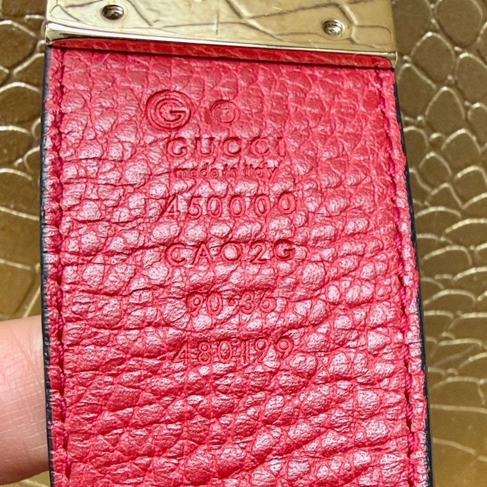 GUCCI Reversible Red/Blk Logo GG Gold Hardware Leather Peg Buckle Belt 90/36 - Picture 8 of 14